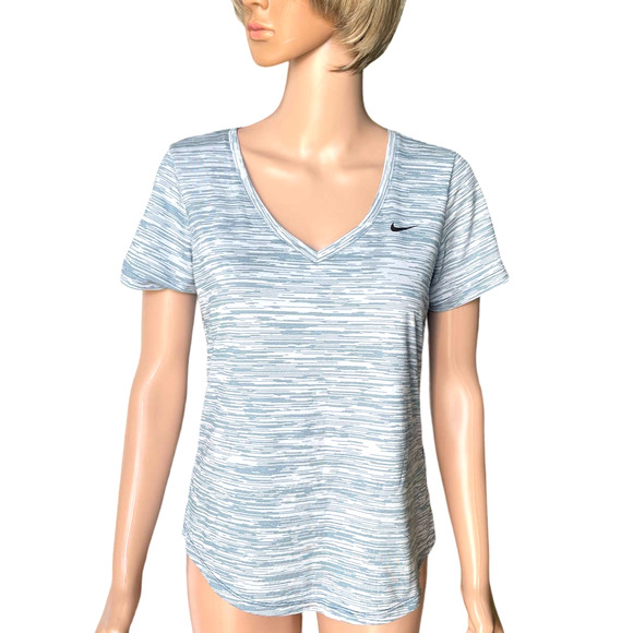 Nike Activity Shirt Women Sz S Gently used - Picture 1 of 7